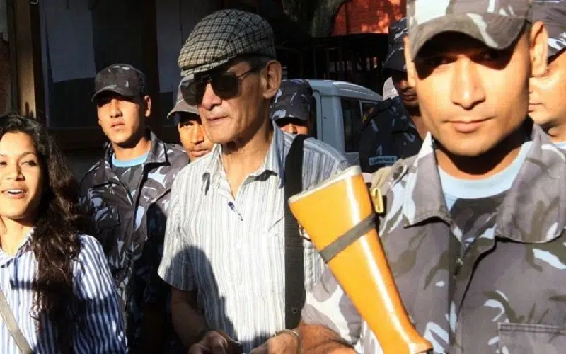 Qui est le tueur en série Charles Sobhraj